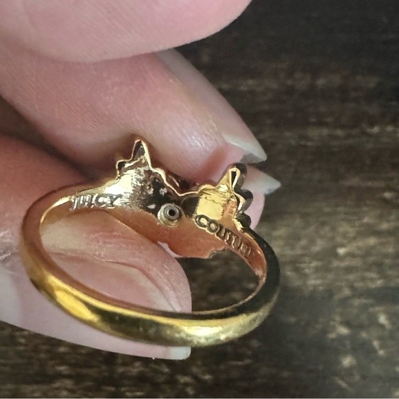 Juicy Couture | - Picture 3 of 5